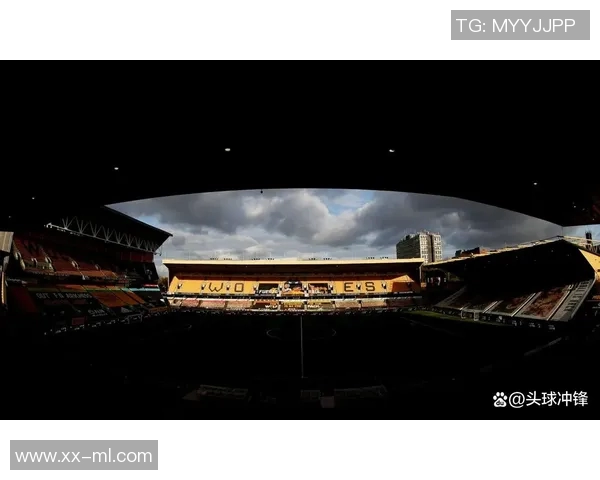 曼联战平狼队后球迷呼吁引援俱乐部冬窗或无大动作